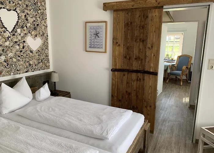 Fischerhaeuschen West * Baltrum